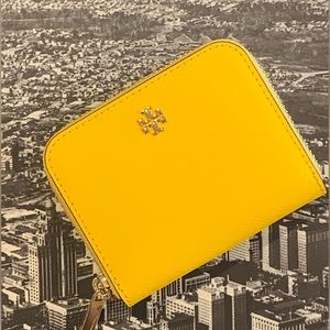Euc Tory Burch Mini Wallet